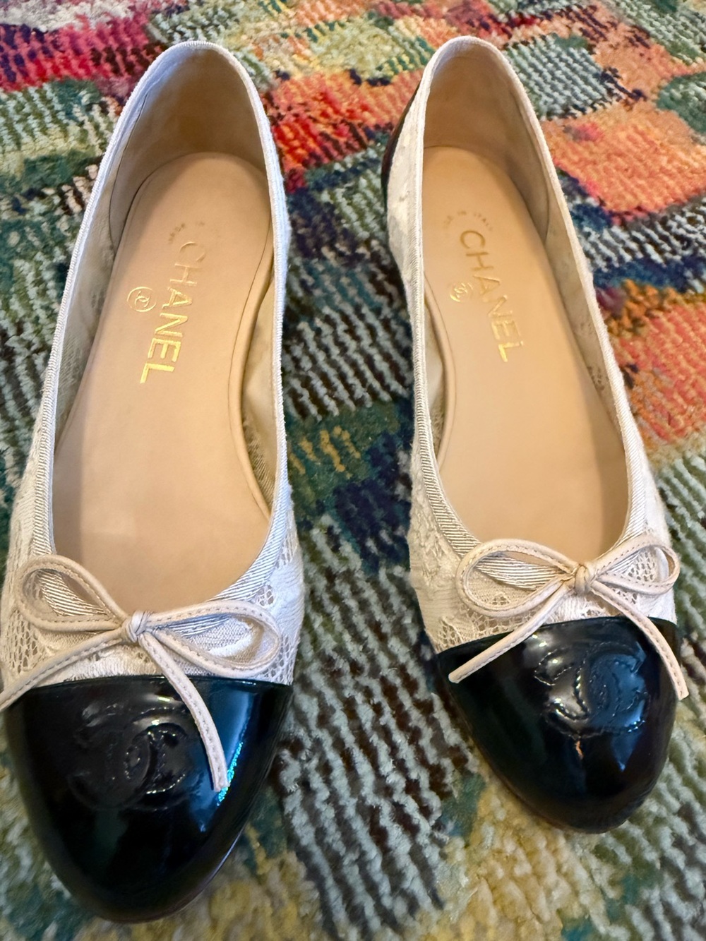 Like NEW Chanel Lace & Patent Leather Cap Toe Ballet Flats - worn 2x - 36.5